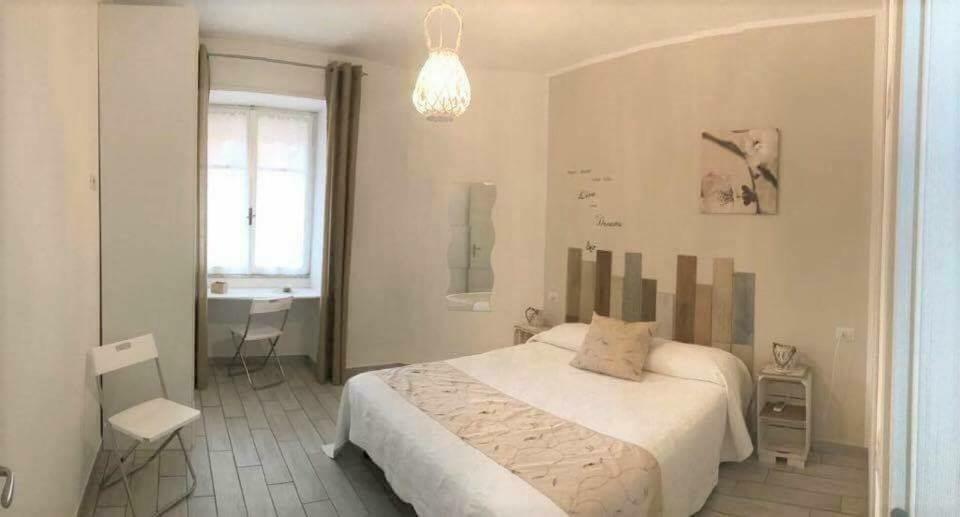 Il Frangipane Bed and Breakfast Formia Buitenkant foto