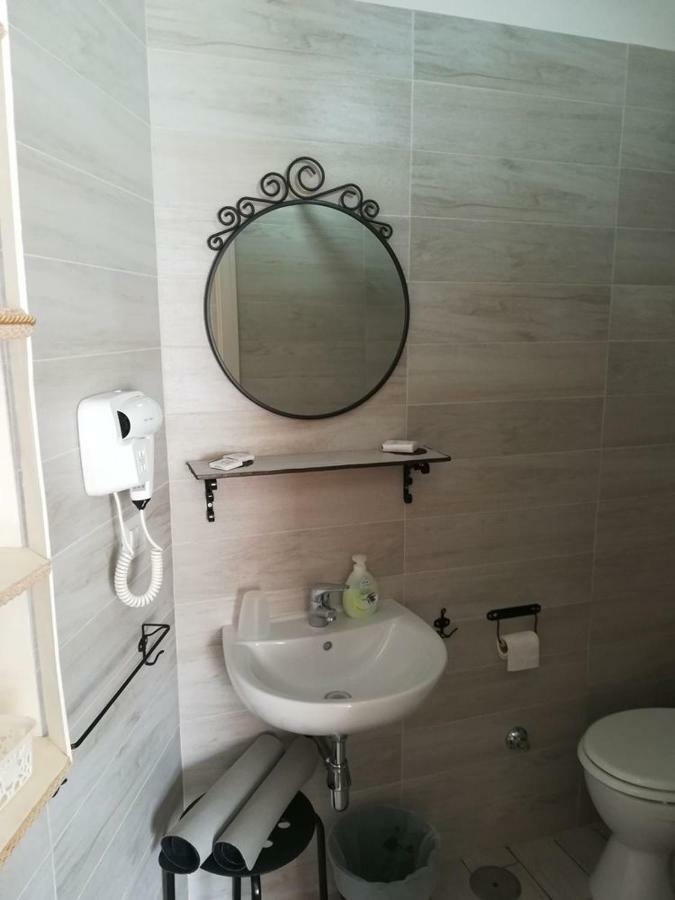 Il Frangipane Bed and Breakfast Formia Buitenkant foto